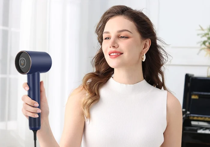 This Airsonic hair dryer features a built-in automatic hair curler