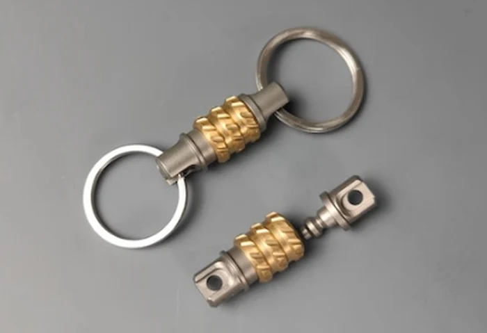 Quick release connector EDC keychain