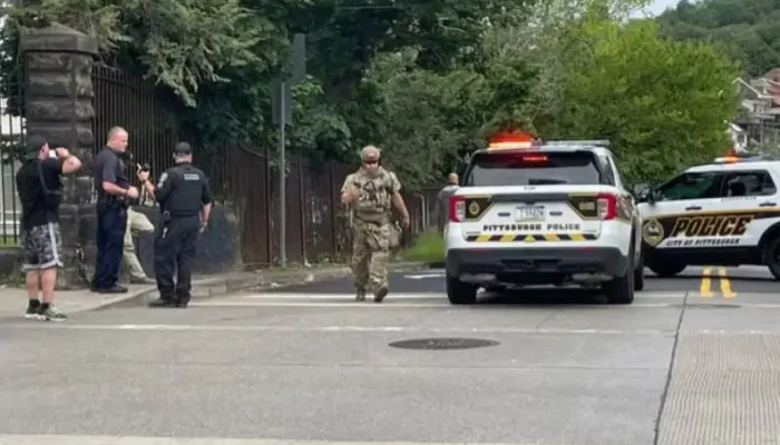 75 Pittsburgh Cops Leave After Hourslong Shooting and Eviction Standoff.