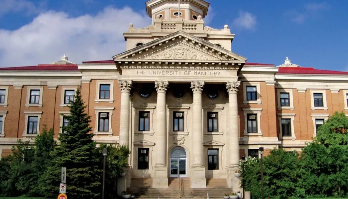 How to get a scholarship at the University of Manitoba