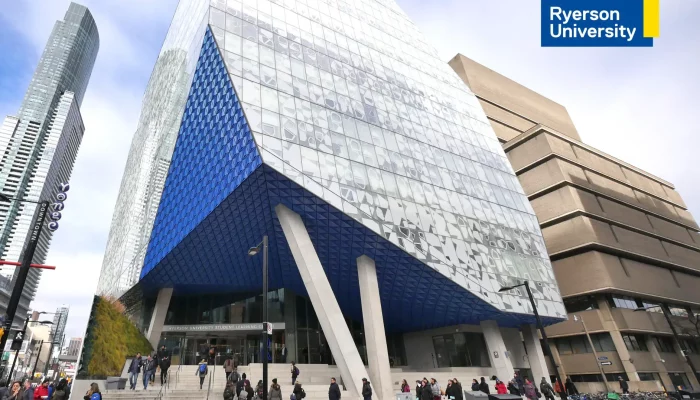 How to get a scholarship at Ryerson University