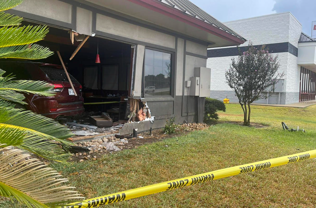 Car Accident At Denny’s In Houston Caused Injuries