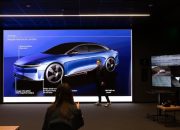 Lucid Motors using Samsung The Wall in its design studio