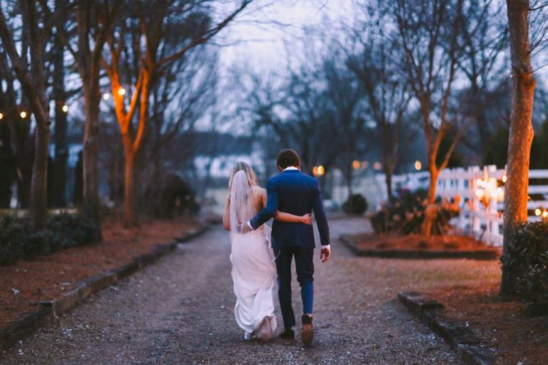 Nashville Elopements: A Comprehensive Guide to the Perfect Romantic Getaway