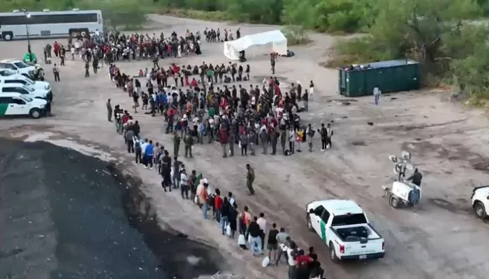 Illegal border crossings increased significantly in September as daily contacts increased.