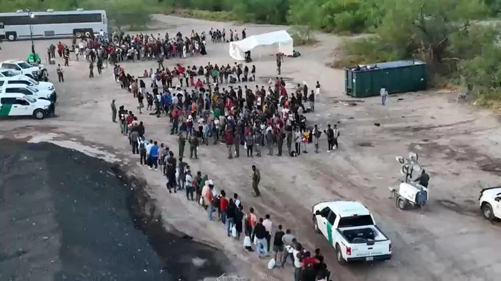 Illegal border crossings increased significantly in September as daily contacts increased.