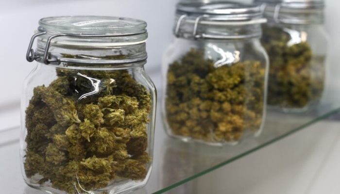 Glass Jars: The Perfect Storage Solution for Cannabis and Seasonings