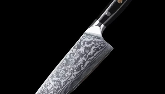 Ancient Elegance, Modern Mastery: Damascus Knives in Contemporary Kitchens