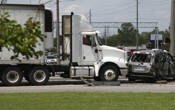 Why Should You Opt for a Legal Solution in Truck Accident Claims?