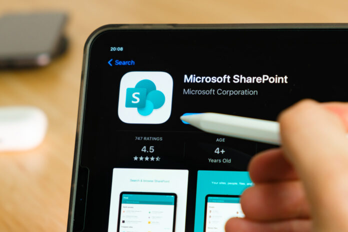 Mastering Microsoft SharePoint: Navigating the Depths of Collaboration and Content Management