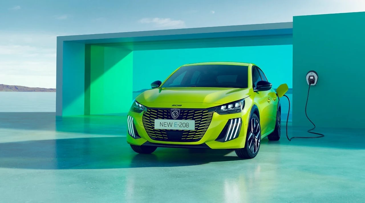 Peugeot 208 and E-208 start at £20,400 OTR in the UK