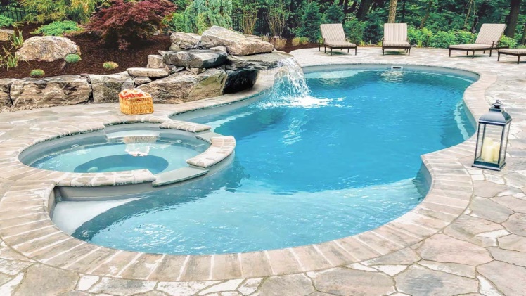 Why Composite Fiberglass Pools Are A Low-Maintenance Option?