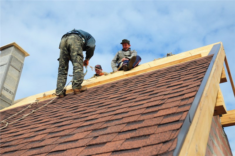 5 Tips For Selecting A Roofing Contractor