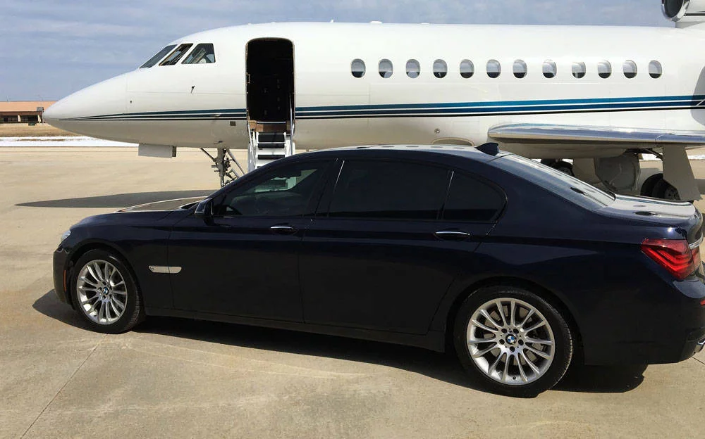 Discover Melbourne in Style: Chauffeur Services Redefined