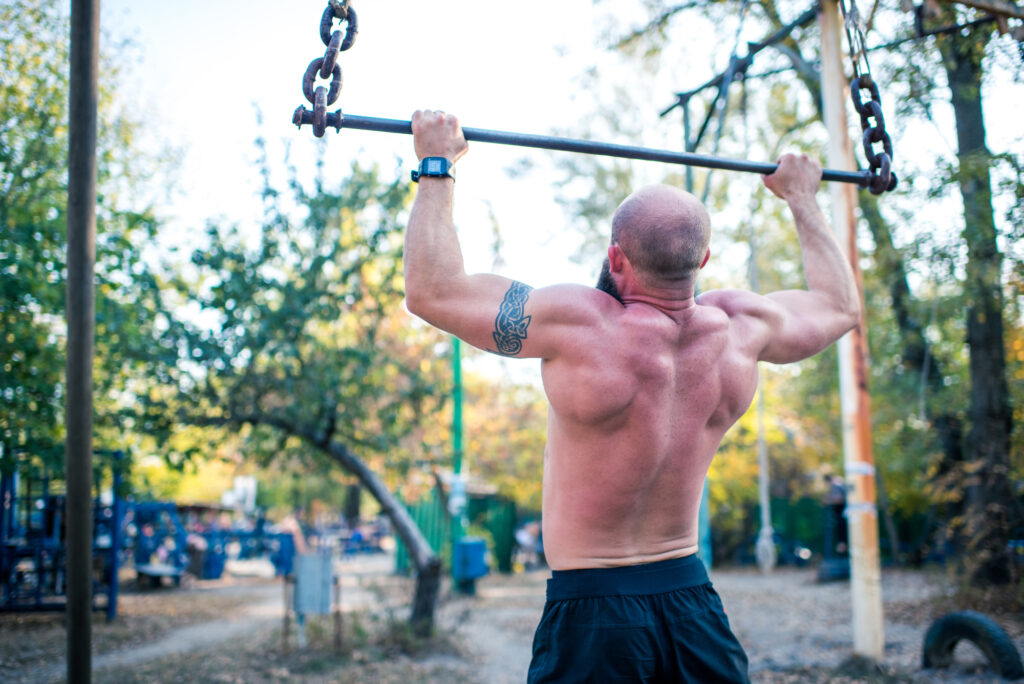 What Mistakes Should You Avoid in Your Lat Exercise Routine?