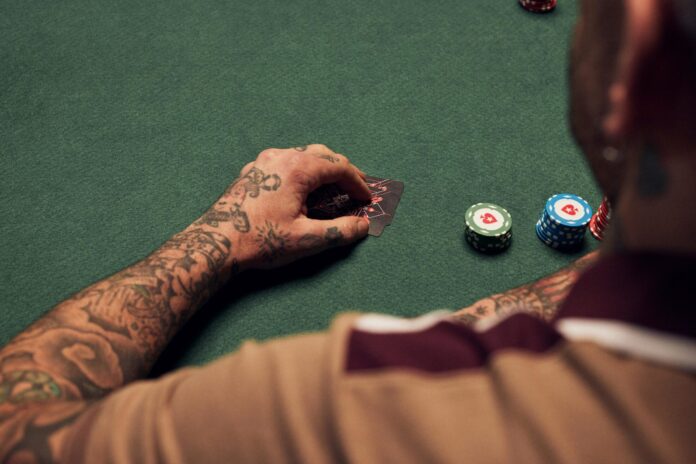 Following Your Instincts in Gambling: Gut Feeling or Strategy?