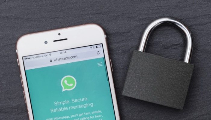 WhatsApp 2024 Bridging The Gap Between Convenience And Security   WhatsApp 2024 Bridging The Gap Between Convenience And Security 700x400 