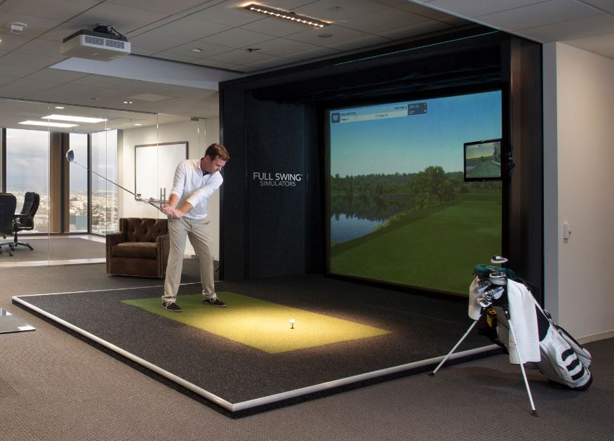 How To Use Golf Simulators Indoors With Your Kids – 2021 Edition