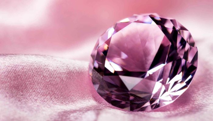 Exquisite Blush Radiance: The Pink Diamond Elegance