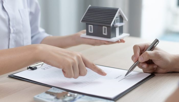 Banking on Your Home: Choosing the Right Lender for Your Mortgage