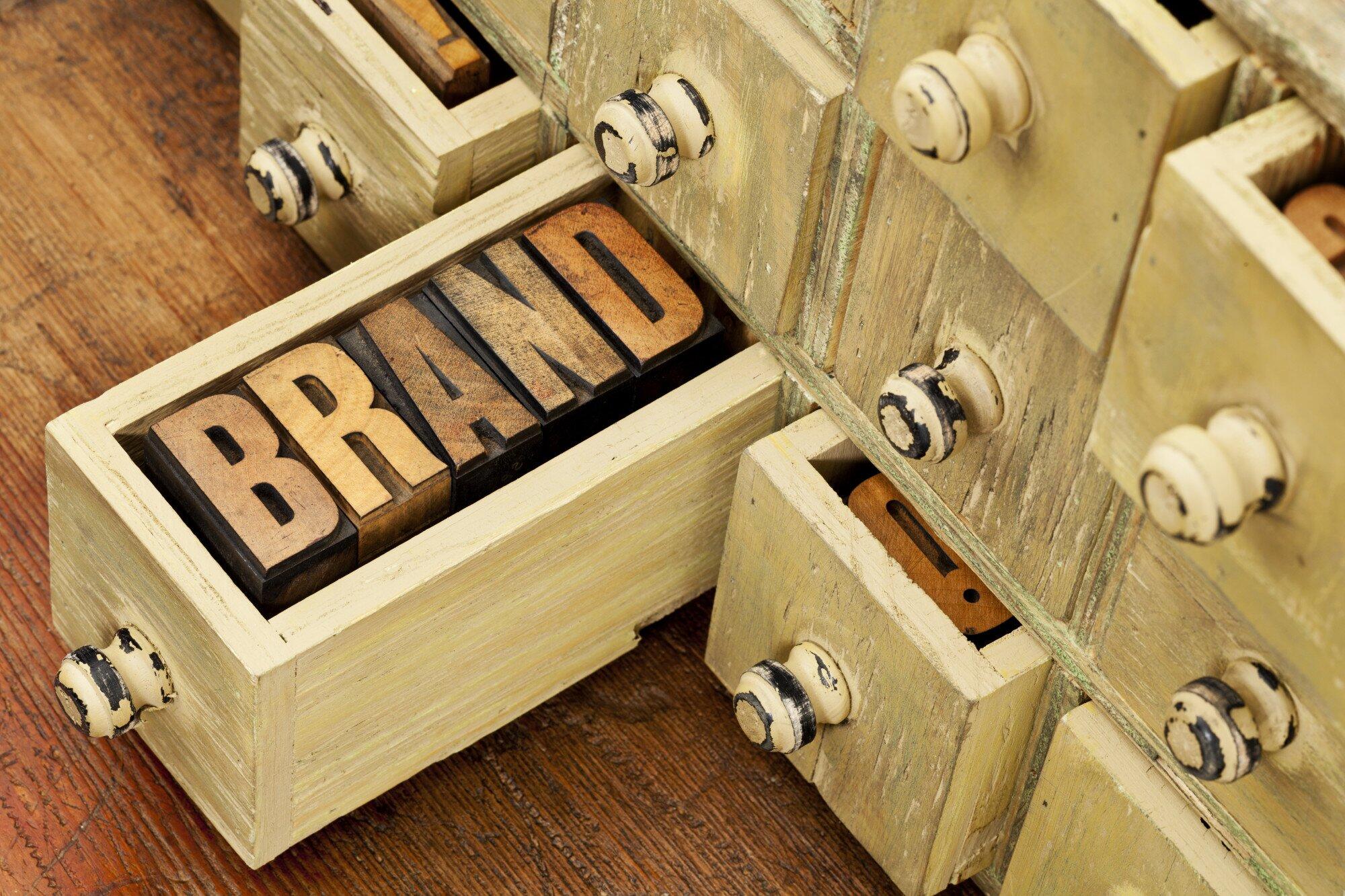 5 Benefits of Investing in Professional Corporate Branding Services