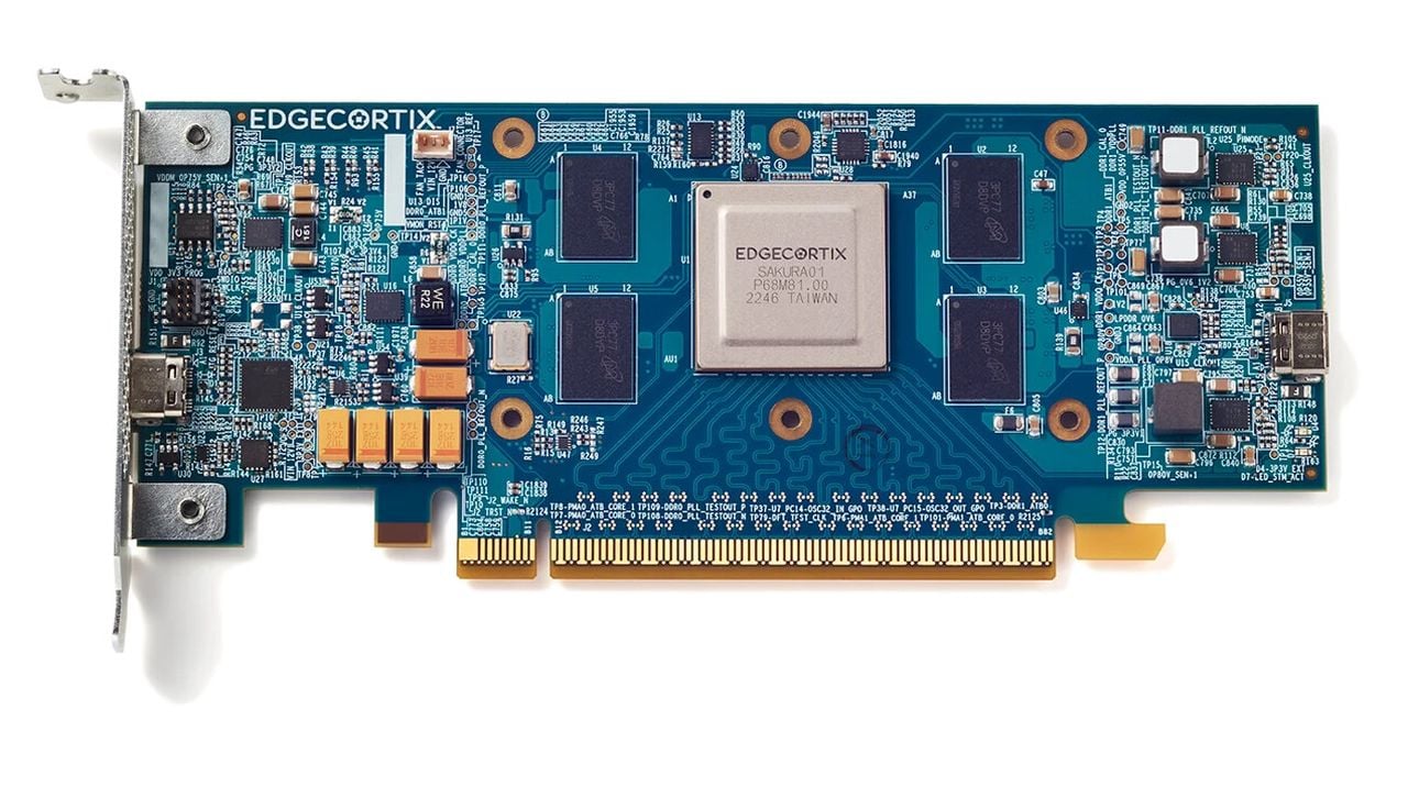 EdgeCortix flagship SAKURA-I Chip for Edge AI applications