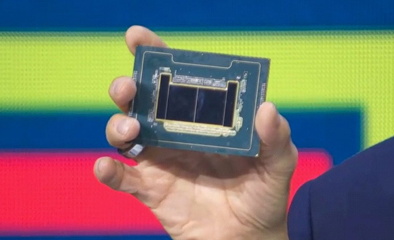 Intel Xeon Sierra Forest 288 E-core processor MWC 2024