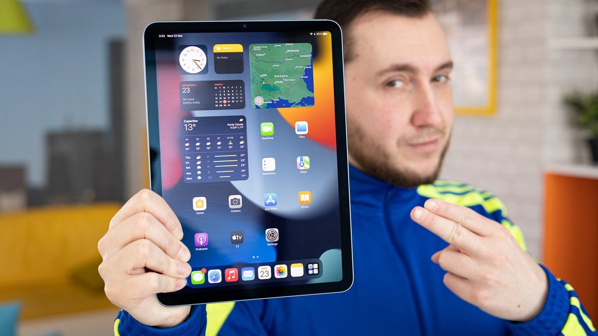 Apple is making a change to the FaceTime camera on the iPad Air (2024) series